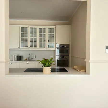 Japandi Villa, Hot Tub, Garden, Smart Home, Near Frankfurt, 10 Guests * Schlüchtern